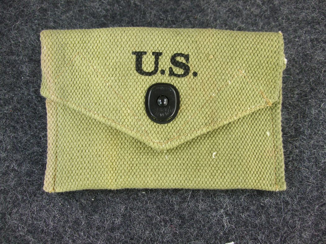 WWII US M-1924 First Aid Pouch| Hikimilitariashop