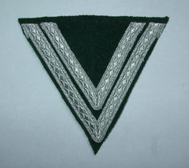 WWII Sleeve Chevrons Obergefreiter Infantry Dark Green Wool II